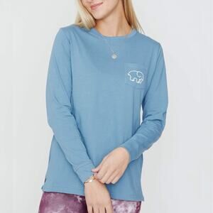 Ivory Ella Powder Blue Long Sleeve Crewneck Shirt Small